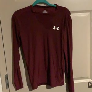 Maroon Under Armour long sleeve!!